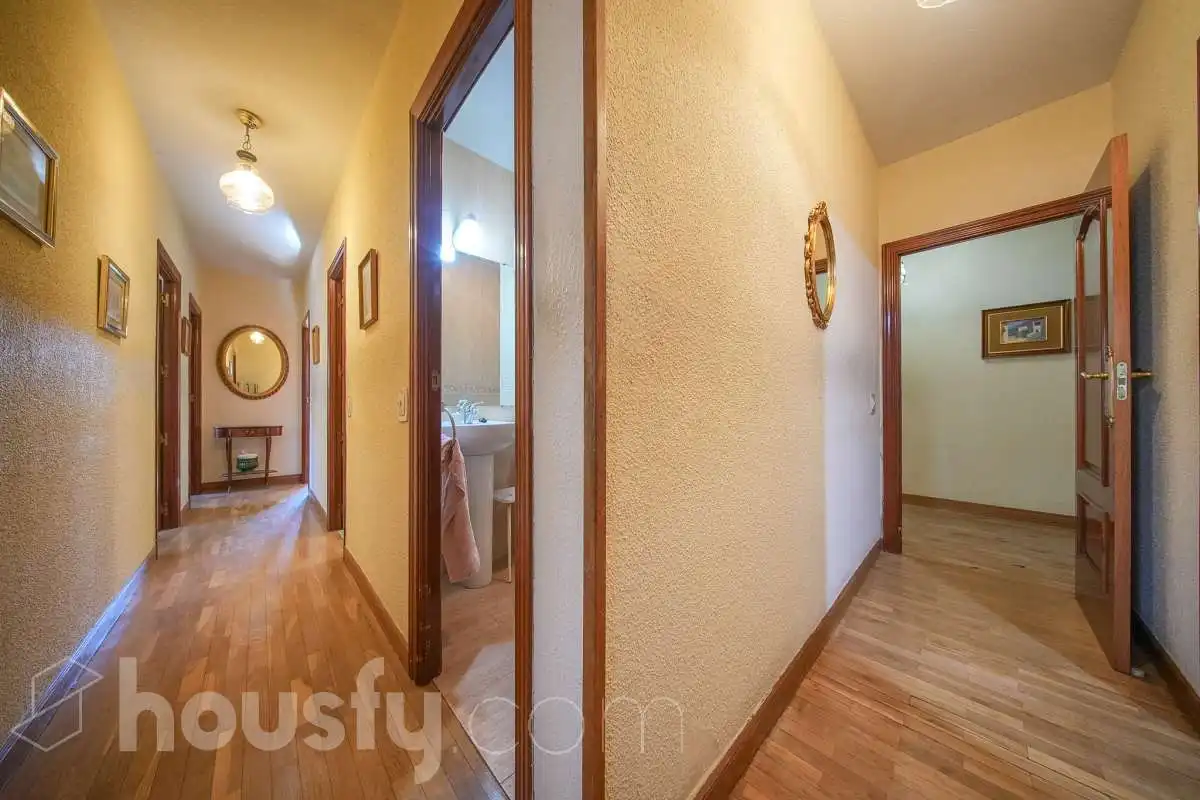 Piso en venta en Madrid con Aire acondicionado, Calefacción y Jardín privado