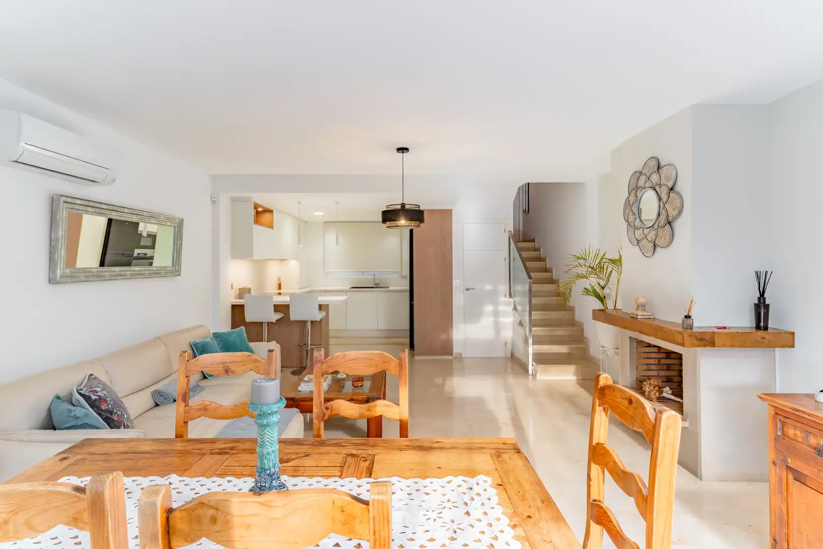 Dining room of Detached homes for sale in Benalmádena  with Air Conditioner, Private garden and Terrace