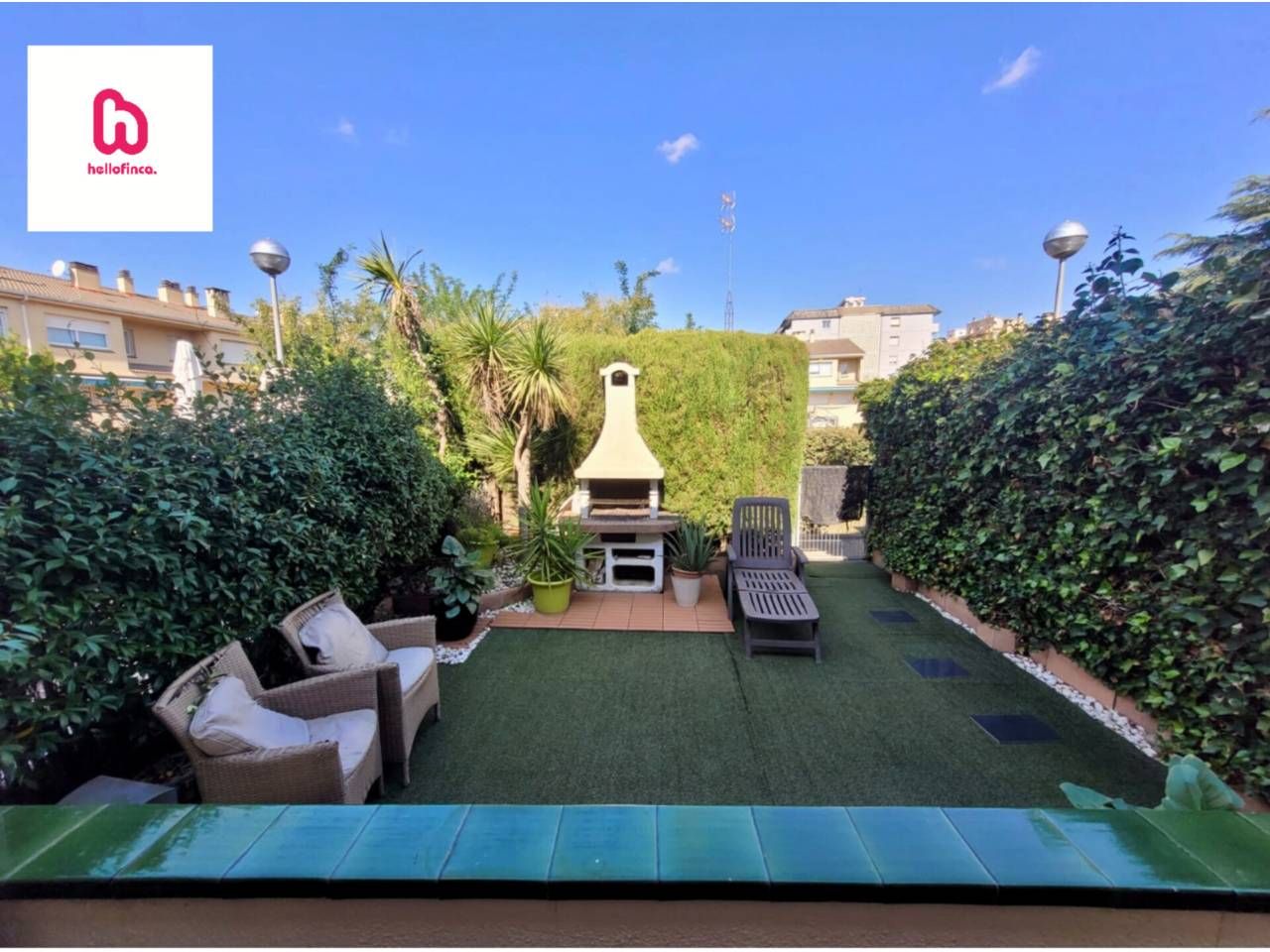 Jardí de Casa adosada en venda en Barberà del Vallès amb Aire condicionat, Calefacció i Jardí privat