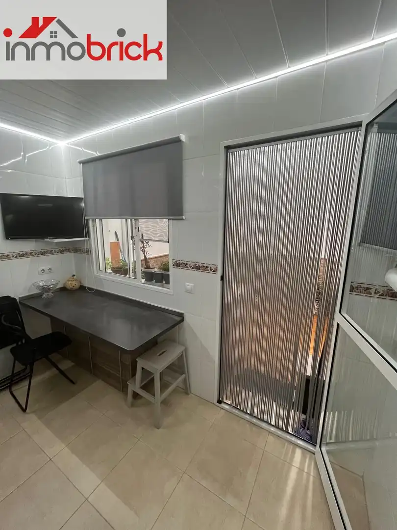 Kitchen of Houses for sale in Lucena  with Air Conditioner and Terrace