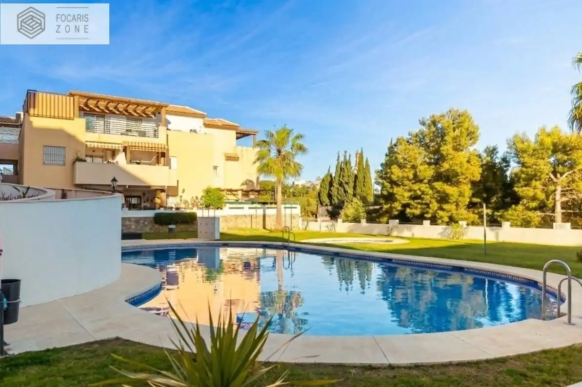 Jardín de Dúplex en venta en Benalmádena con Aire acondicionado, Jardín privado y Terraza