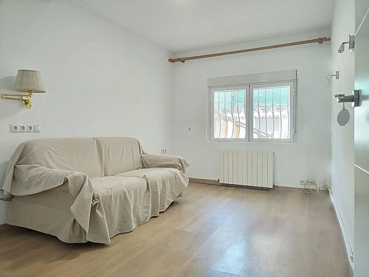 Sala de estar de Casa o chalet en venta en Arganda del Rey con Aire acondicionado, Calefacción y Jardín privado