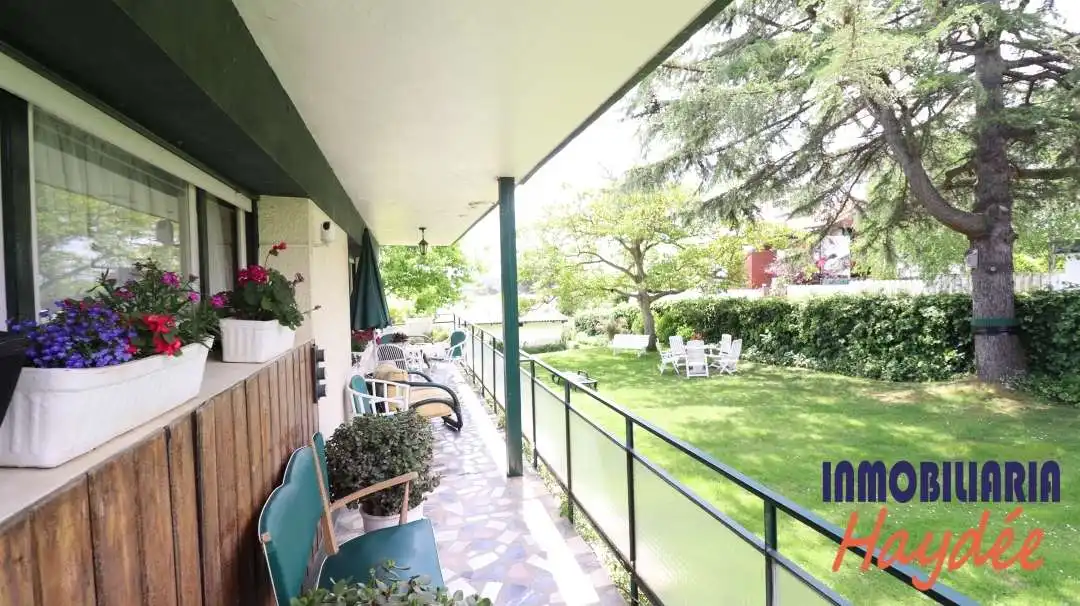 Terrace of Houses for sale in Getxo   with Heating, Private garden and Terrace