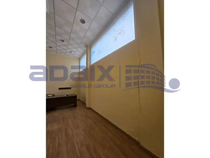 Business premises for sale in Calle Numancia, imagen 16
