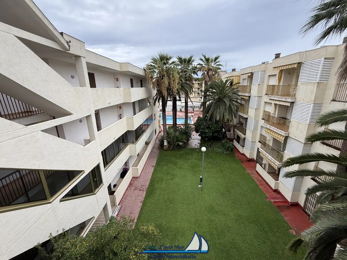 Appartement compact avec piscine à vendre à Avinguda de la Diputació 79, imagen 5