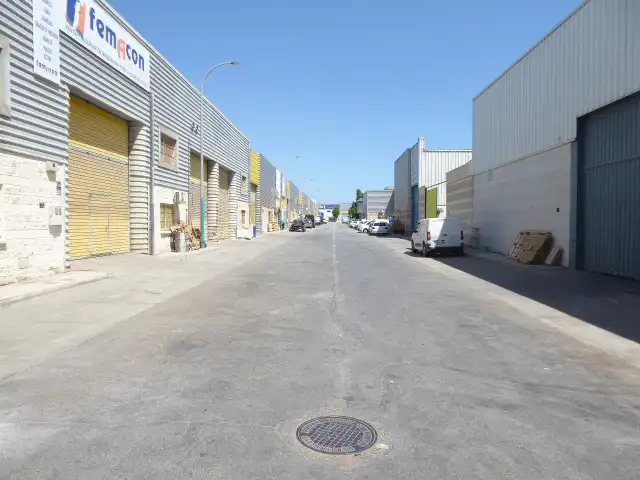 Nau industrial en venda a Calle Sigfrido 15, imagen 2