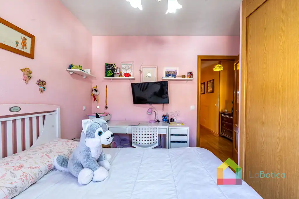 Bedroom of Detached homes for sale in Toledo  with Air Conditioner, Heating and Terrace