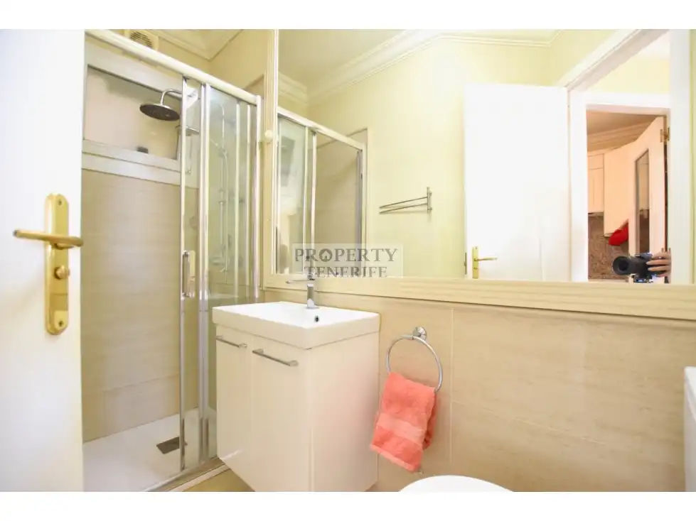 Bathroom of Houses for sale in Arona  with Furnished