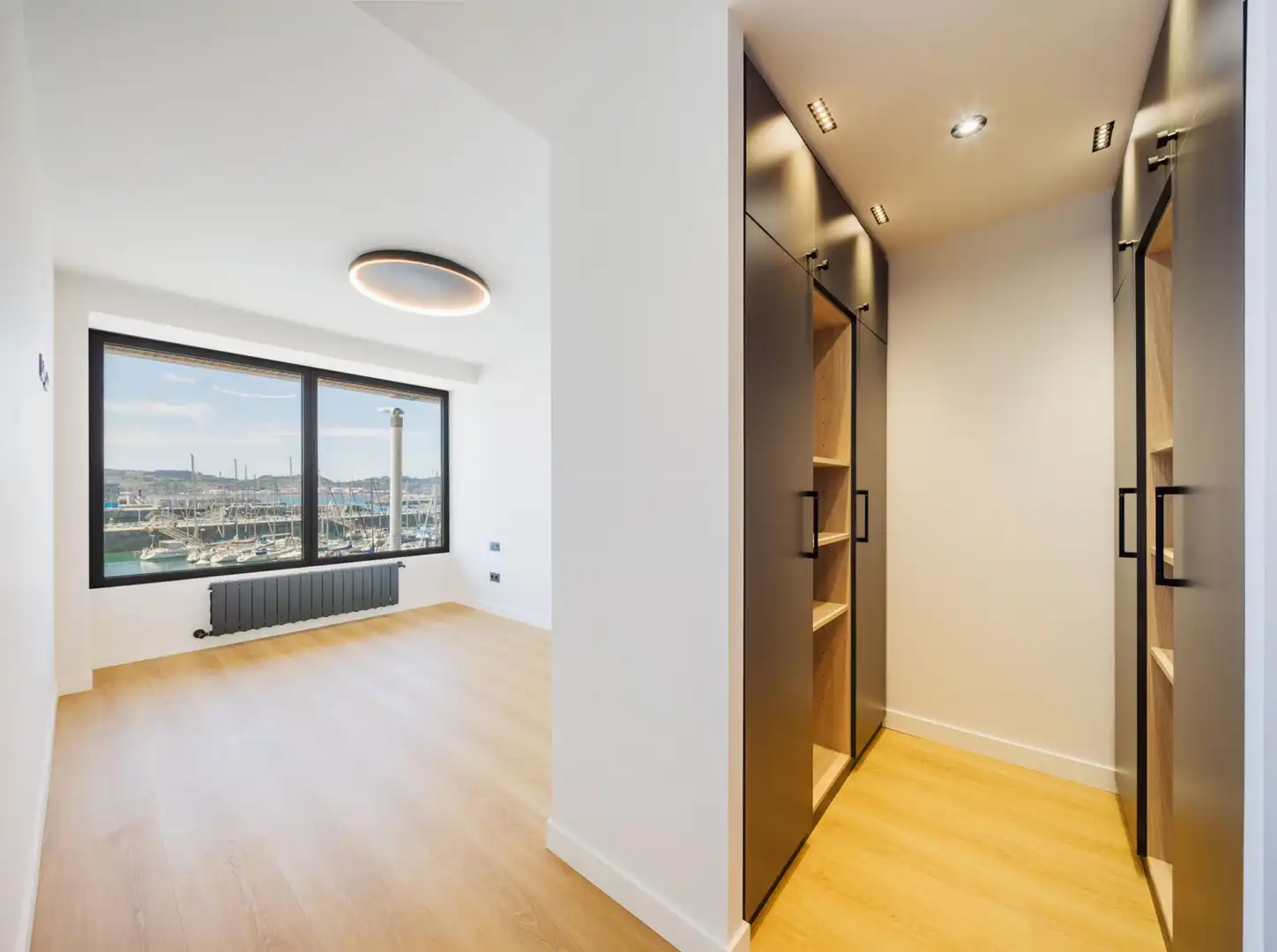 Schlafzimmer von Wohnung zum Verkauf in Gijón  mit Heizung