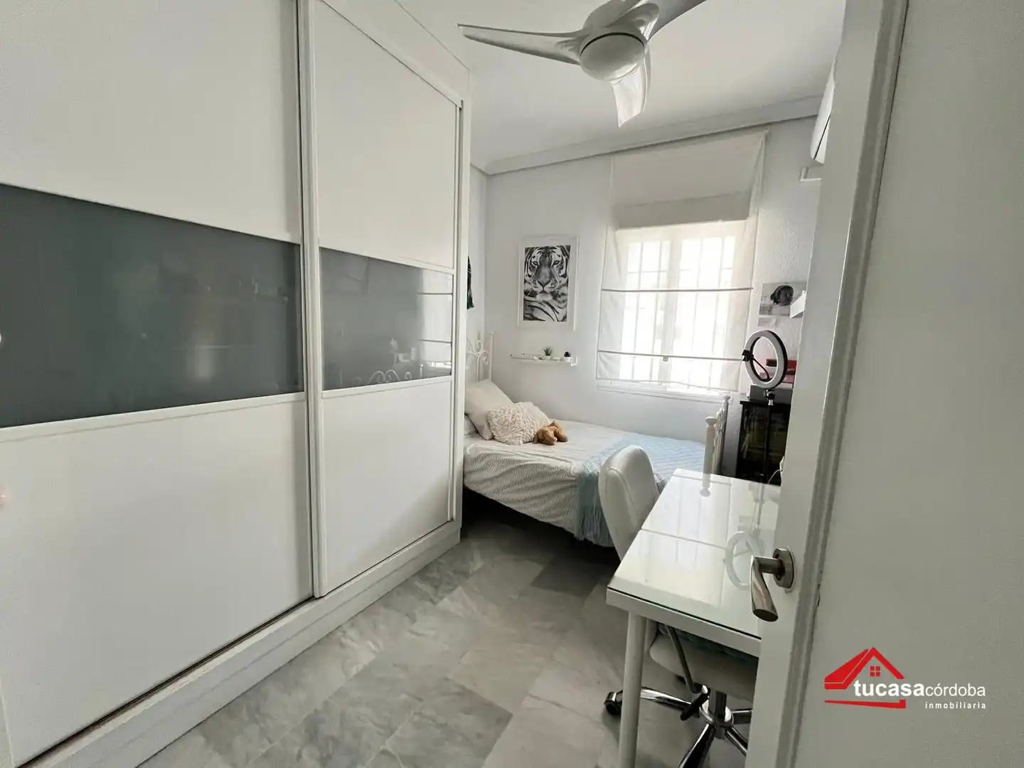 Bedroom of Flat for sale in Córdoba  with Air Conditioner and Terrace