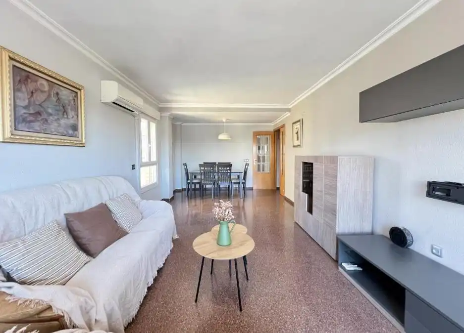 Sala de estar de Piso de alquiler en Sagunto / Sagunt con Aire acondicionado, Calefacción y Amueblado
