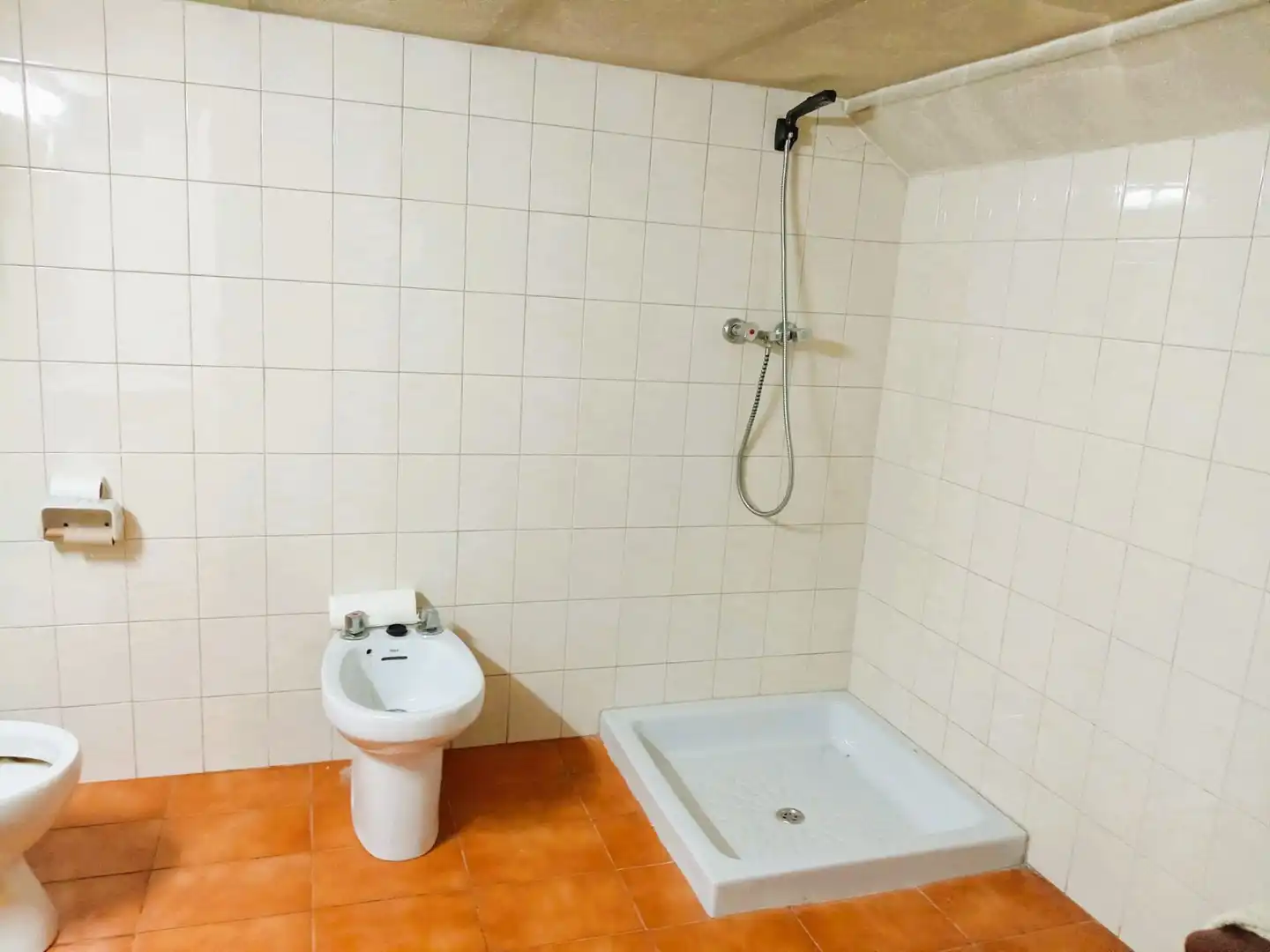 Gewerbefläche zum Verkauf in Nou, imagen 7