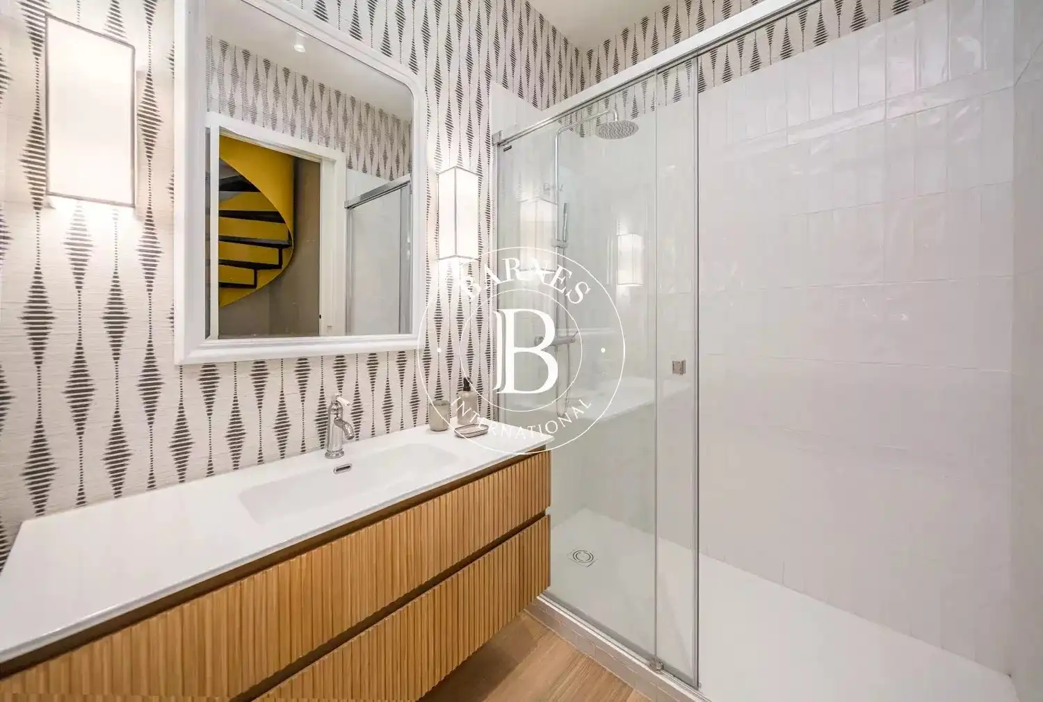 Baño de Dúplex en venta en Madrid con Aire acondicionado, Calefacción y Terraza