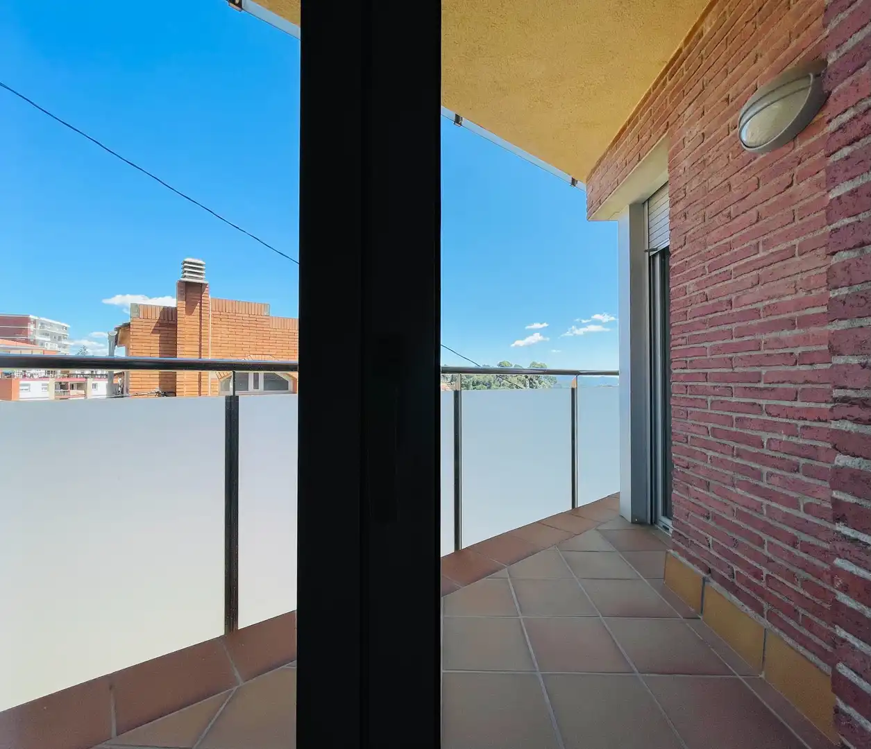 Terrassa de Pis de lloguer en Corbera de Llobregat amb Aire condicionat, Calefacció i Parquet