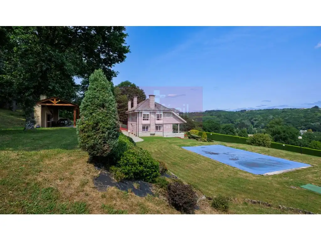 Jardín de Casa o chalet en venta en Lugo