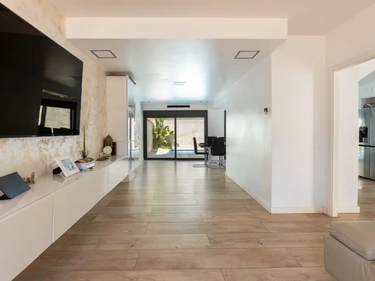 Living room of Houses for sale in Canet de Mar  with Terrace, Swimming Pool and Balcony