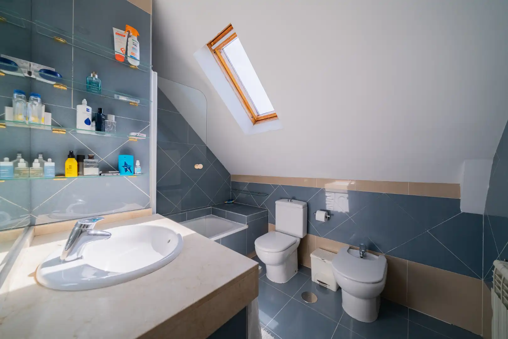Bathroom of Houses for sale in Aranjuez
