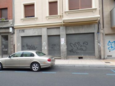 Local comercial en venda a Calle Bernardo Del Carpio 1 24004 Leon