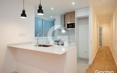 Kitchen of Flat for sale in El Prat de Llobregat  with Air Conditioner and Balcony