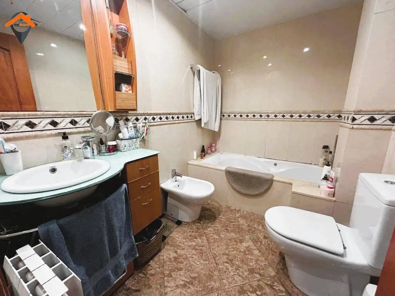 Baño de Piso en venta en Sabadell con Aire acondicionado, Calefacción y Parquet