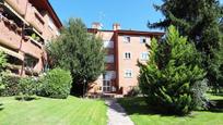 Exterior view of Flat for sale in El Escorial  with Terrace and Swimming Pool