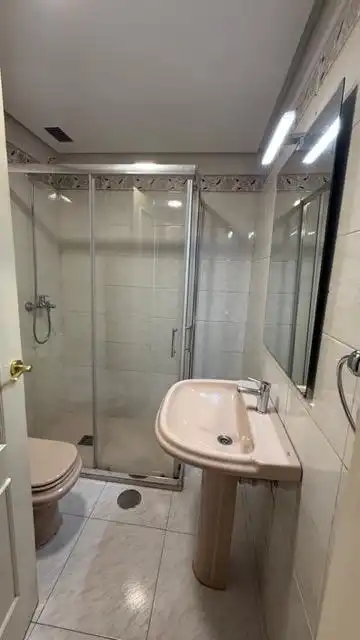 Baño de Piso en venta en Las Rozas de Madrid con Calefacción, Jardín privado y Piscina comunitaria