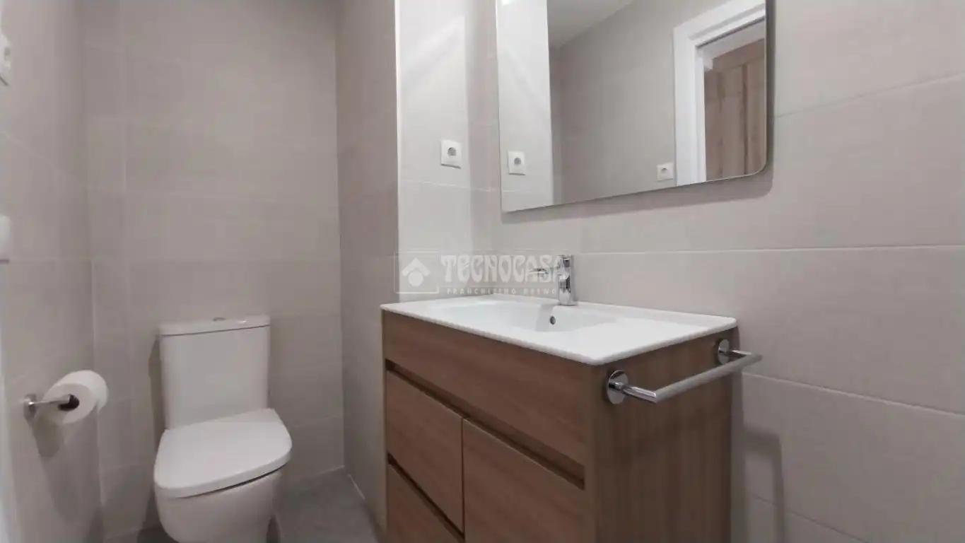 Maisonette zur Miete in Vega de la Moraleja