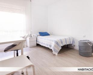 Apartament per a compartir a Parque María Luisa -Giralda Sur