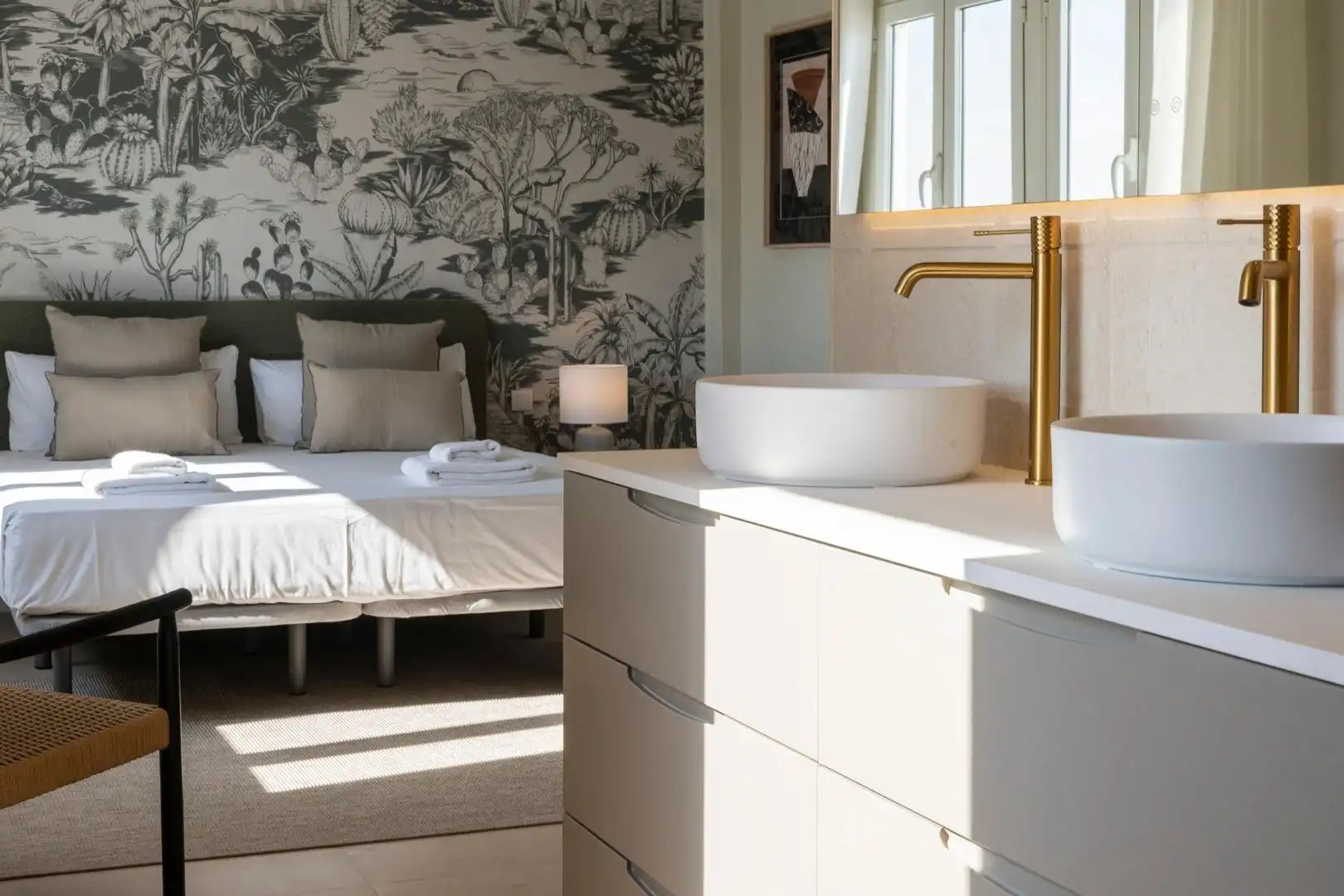 Bedroom of Attic for rent in Valencia  with Air Conditioner, Heating and Terrace