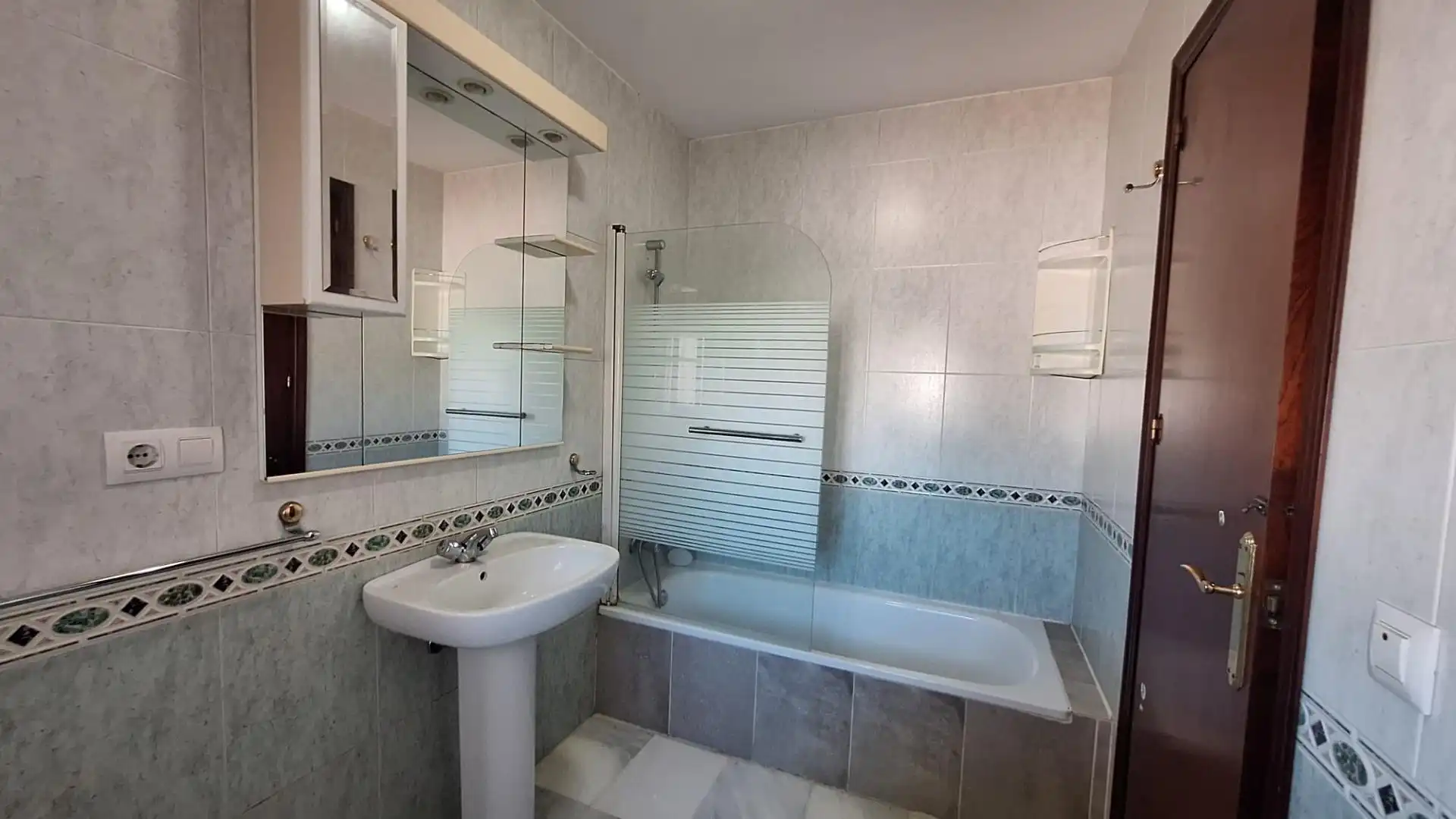 Baño de Casa o chalet de alquiler en Chiclana de la Frontera con Jardín privado y Piscina
