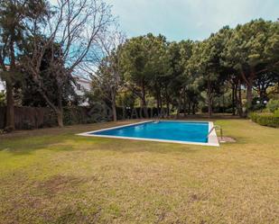 Jardí de Casa adosada en venda en Sitges amb Aire condicionat, Calefacció i Jardí privat