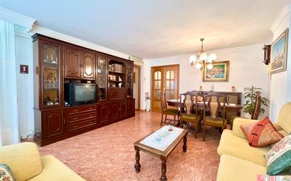 Living room of Flat for sale in Montcada i Reixac  with Air Conditioner and Balcony