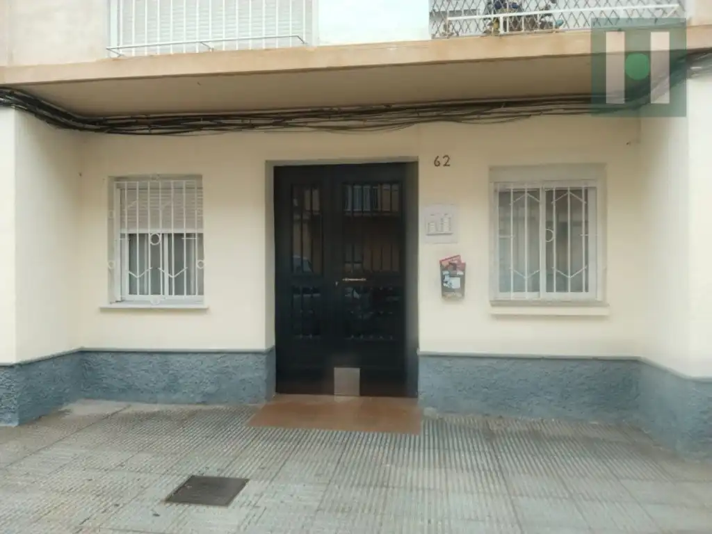 Piso con terraza en venta en Calle Enrique Martínez Muñoz, imagen 3