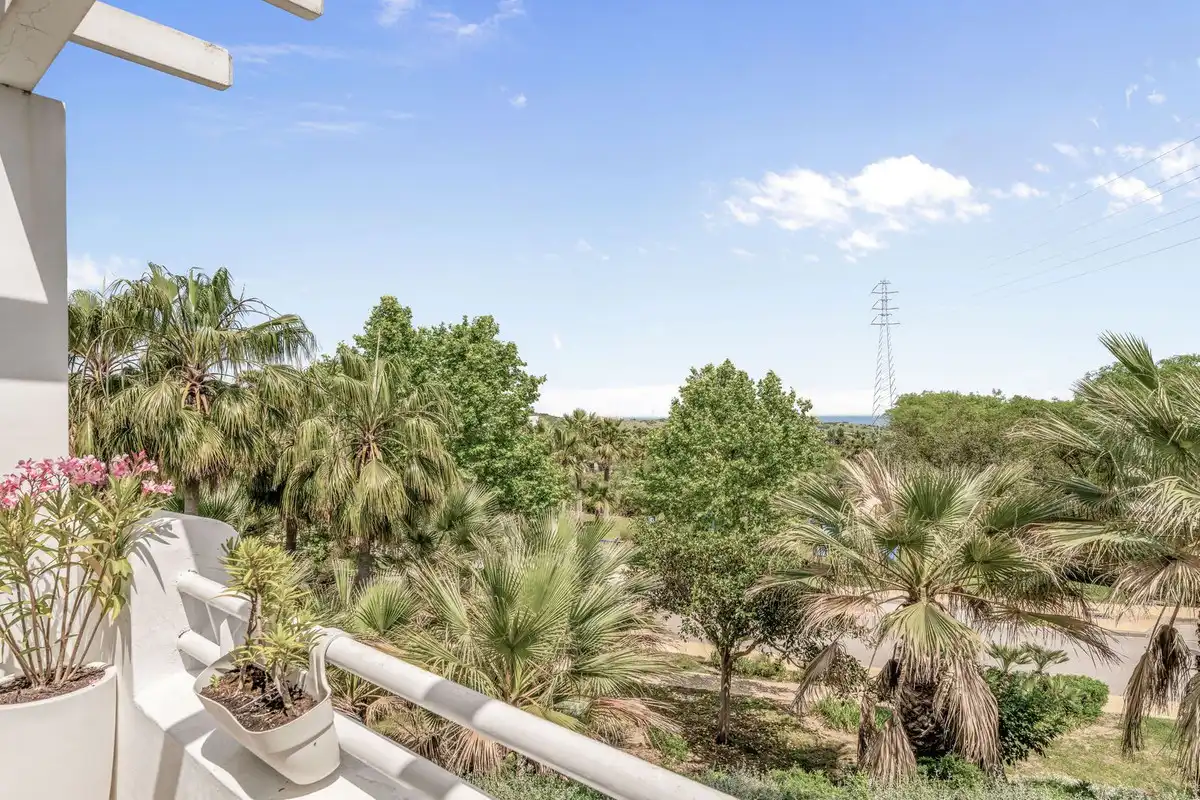 Apartament amb piscina en venda a Casares pueblo, imagen 6