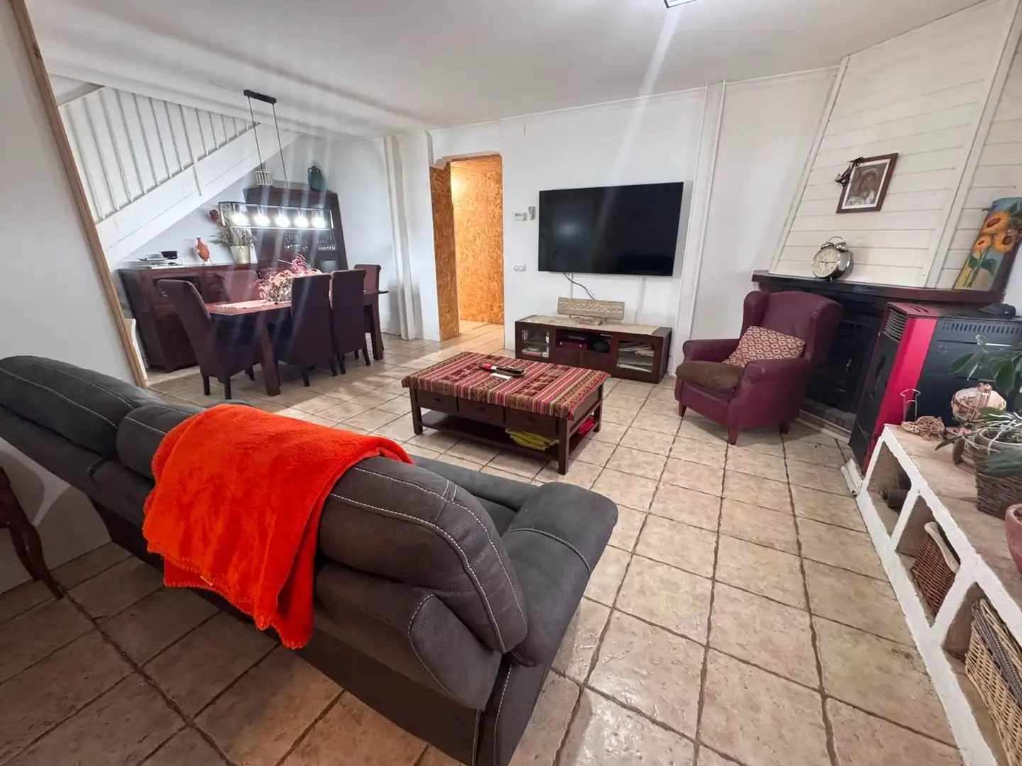 Sala d'estar de Casa o xalet en venda en Caldes de Malavella amb Aire condicionat, Calefacció i Jardí privat