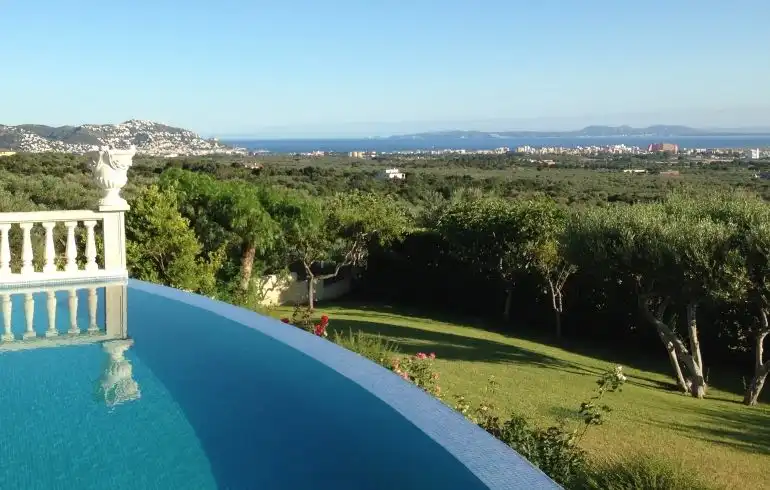Terreno residencial en venta en Palau-saverdera