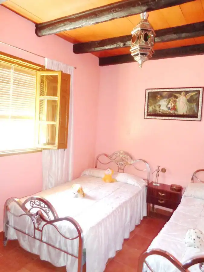 Chalet con piscina en venta en Valdepeñas, imagen 5