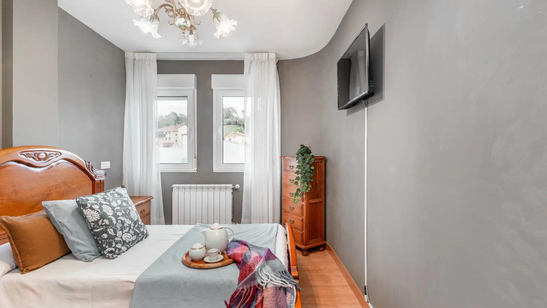 Habitación de Piso en venta en Tineo con Terraza, Trastero y Amueblado