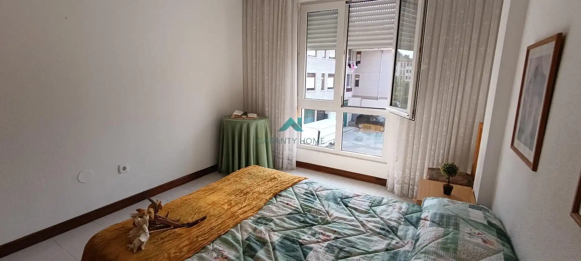 Schlafzimmer von Dachboden zum Verkauf in Bárcena de Cicero mit Möbliert und Gemeinschaftspool