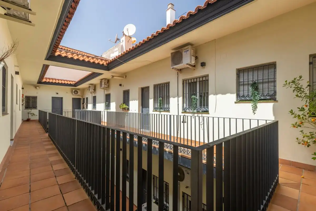 Exterior view of Flat for sale in Sevilla  with Air Conditioner, Heating and Furnished