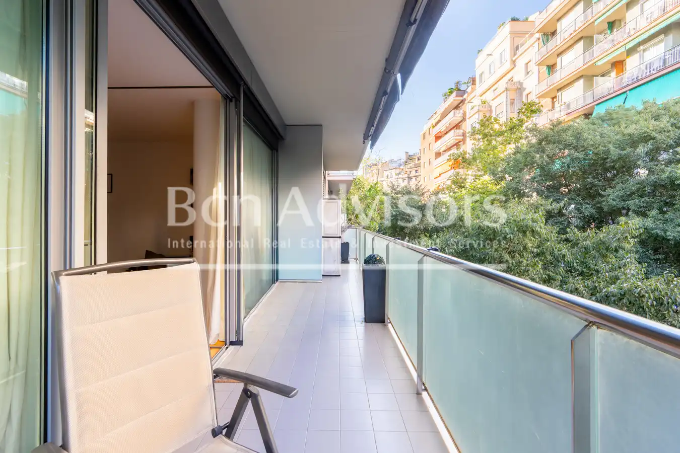 Piso con ascensor en venta en Carrer del Comte Borrell, imagen 4