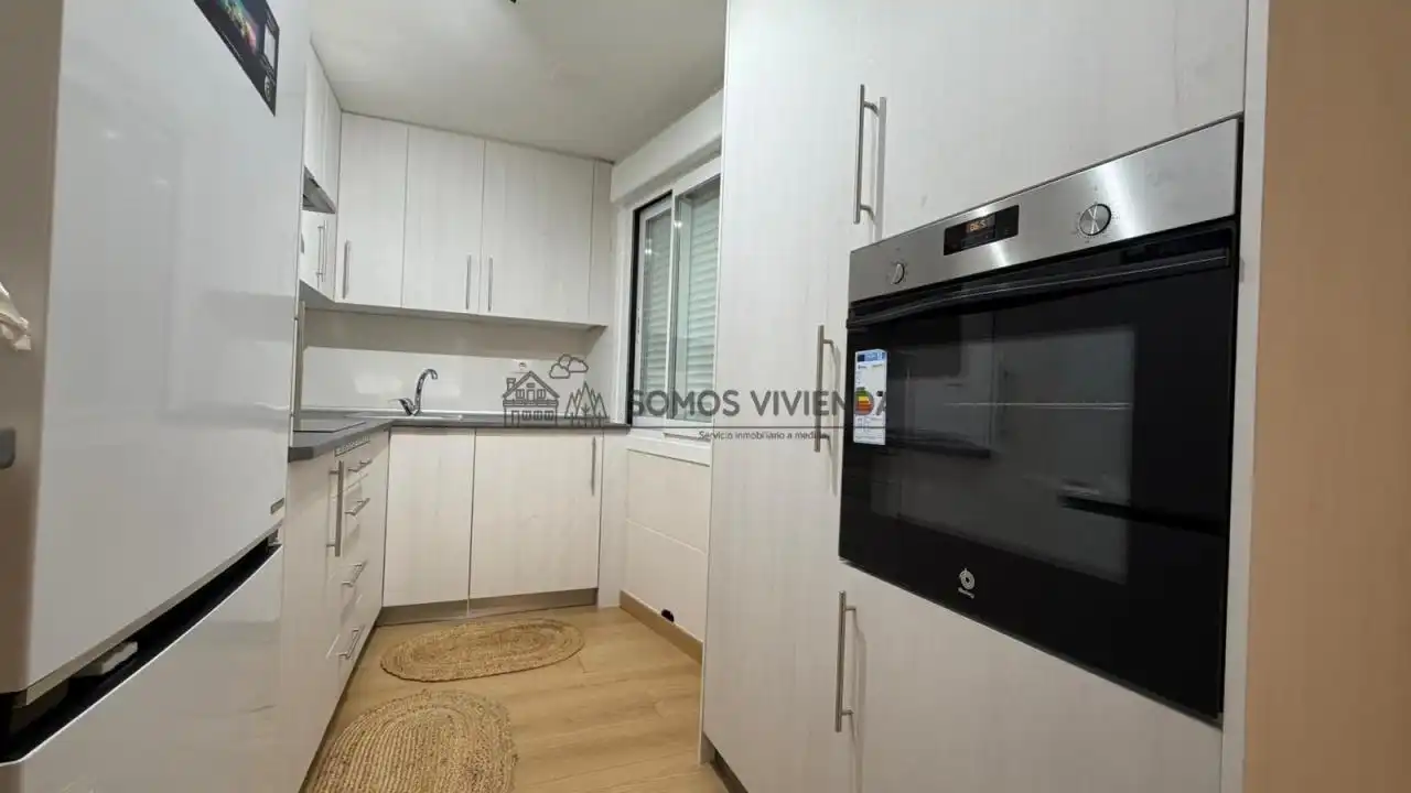 Wohnung mit Aufzug zur Miete in Celso Emilio Ferreiro, imagen 9