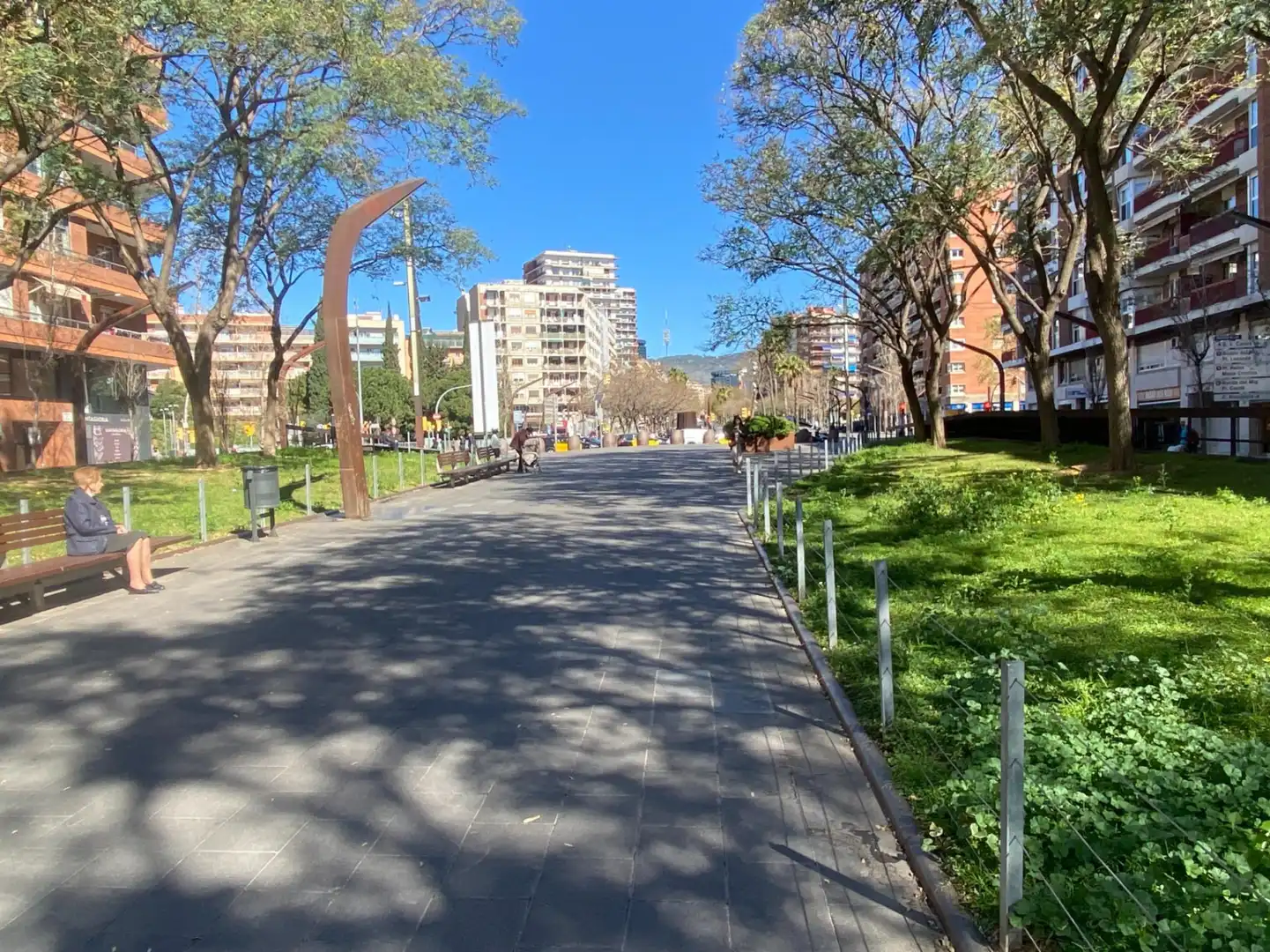 Vista exterior de Local de alquiler en Barcelona con Aire acondicionado