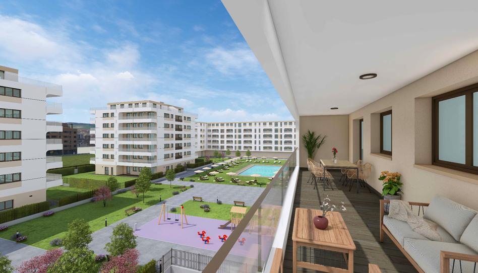 Foto 1 de Piso en venta en Calle Galaxia, Pilaríca - Los Santos, Valladolid