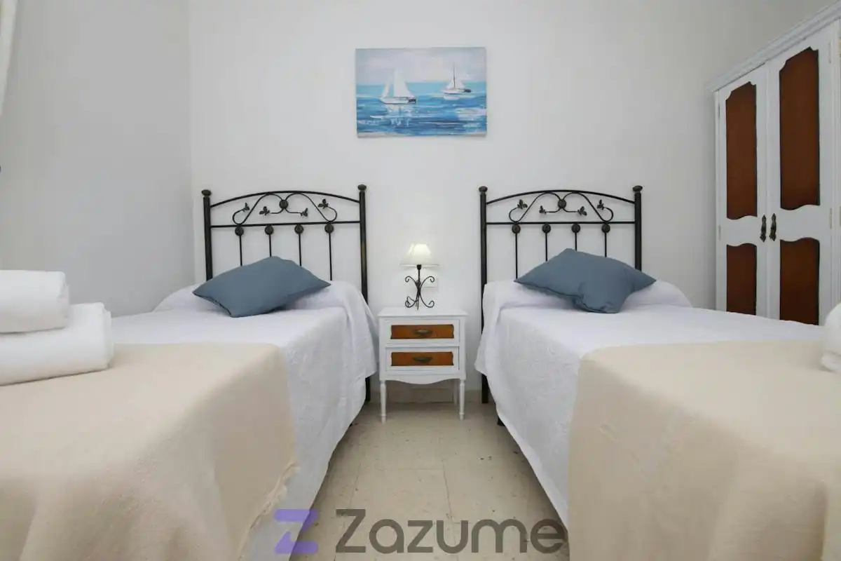Bedroom of Flat for rent in Playa del Rincón