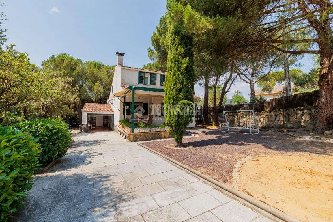 Garden of House or chalet for sale in El Boalo - Cerceda – Mataelpino  with Heating and Swimming Pool
