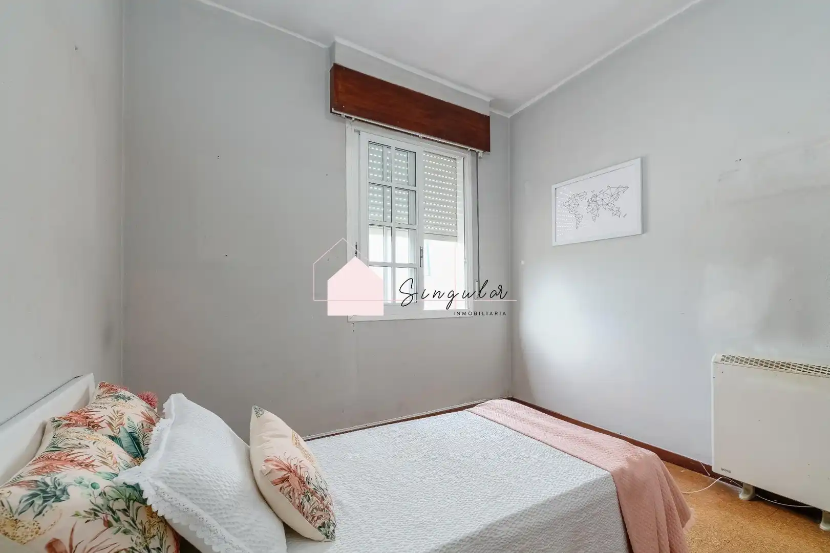 Habitación de Casa o chalet en venta en Vigo  con Calefacción, Jardín privado y Trastero