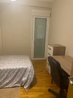 Bedroom of Flat for rent in Ourense Capital   with Heating, Parquet flooring and Terrace