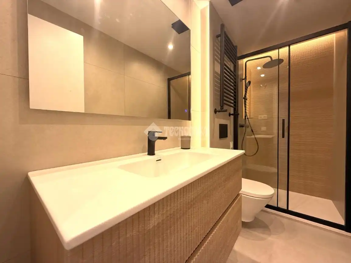 Baño de Piso en venta en Chamartín