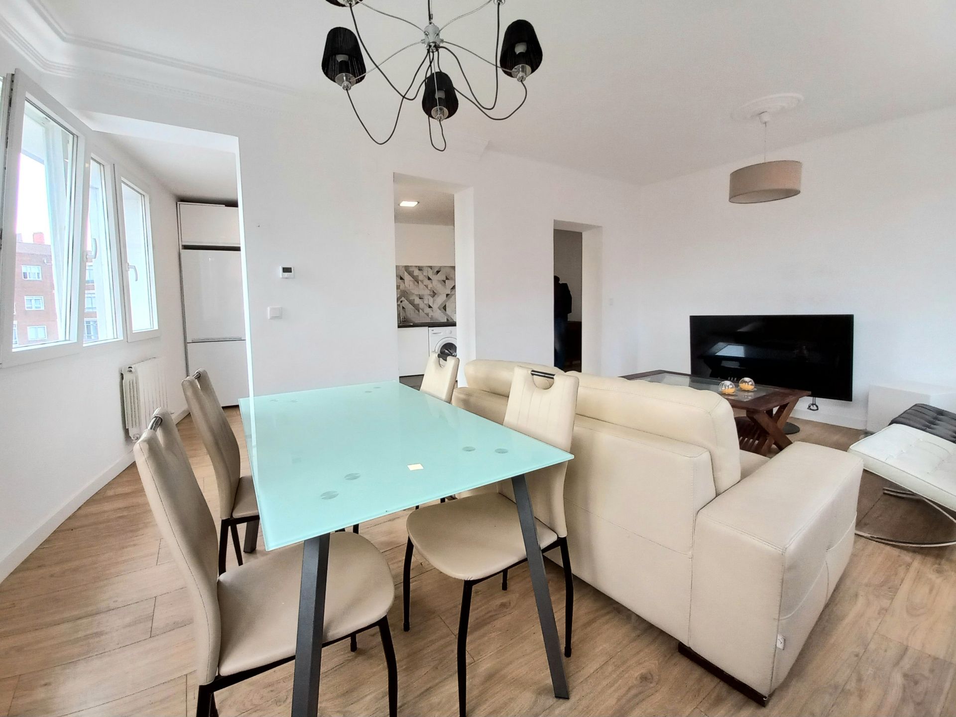 Comedor de Apartamento en venta en Burgos Capital con Calefacción